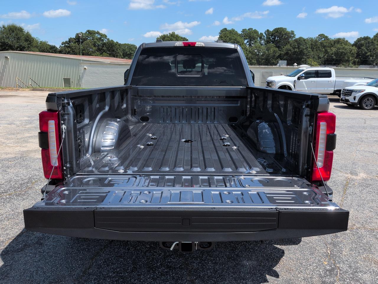 2026 Ford Super Duty F-450 DRW Lariat Winder GA