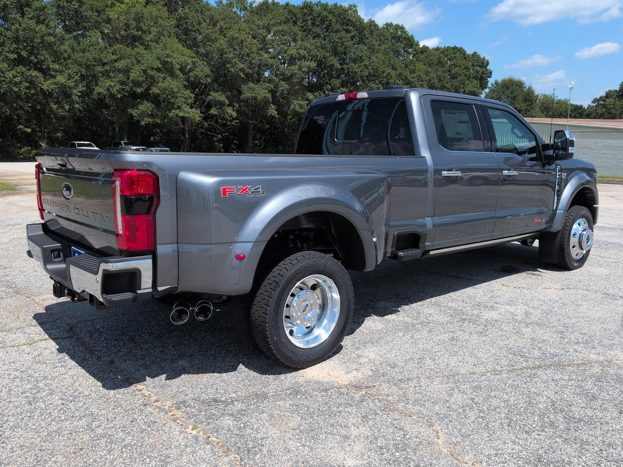 2026 Ford Super Duty F-450 DRW Lariat Winder GA