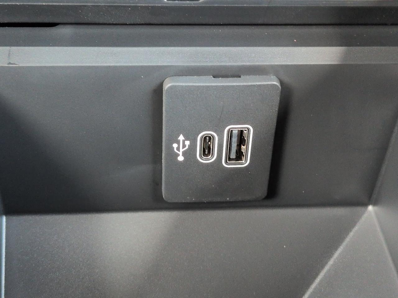 2026 Ford Super Duty F-450 DRW Lariat Winder GA