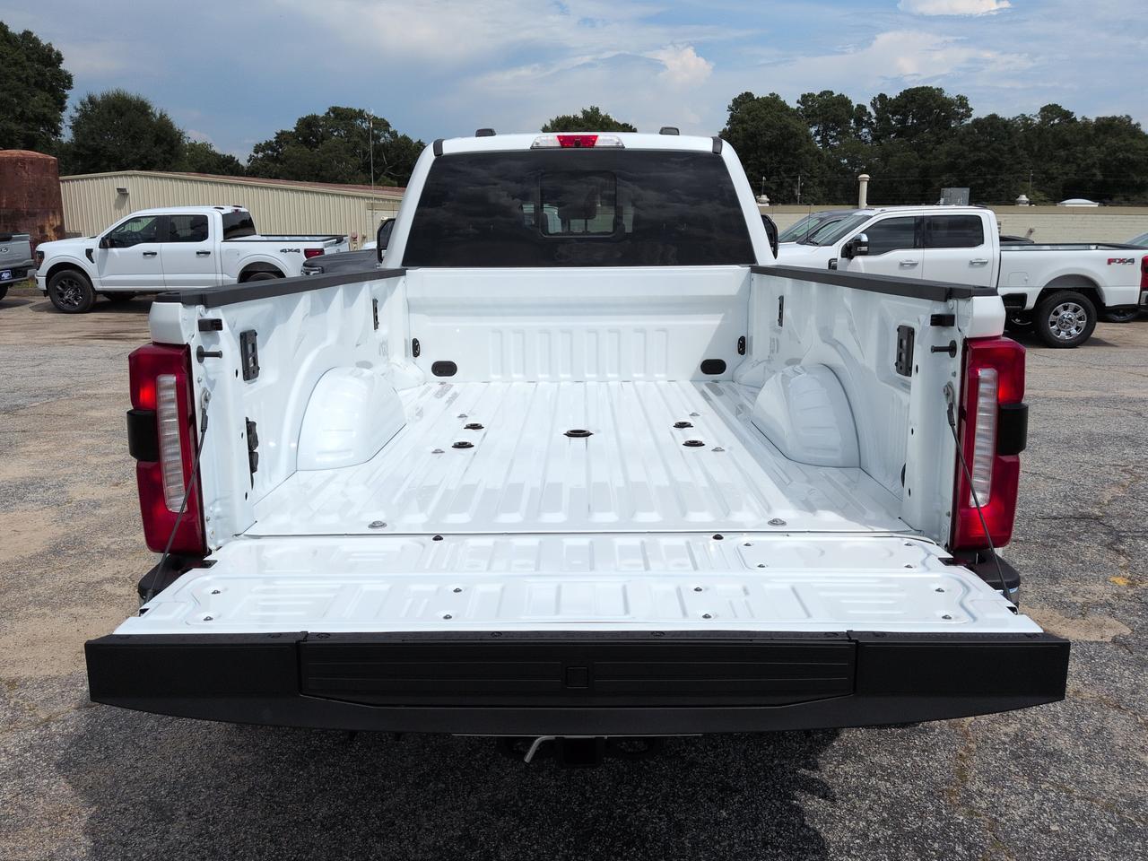 2026 Ford Super Duty F-450 DRW Lariat Winder GA