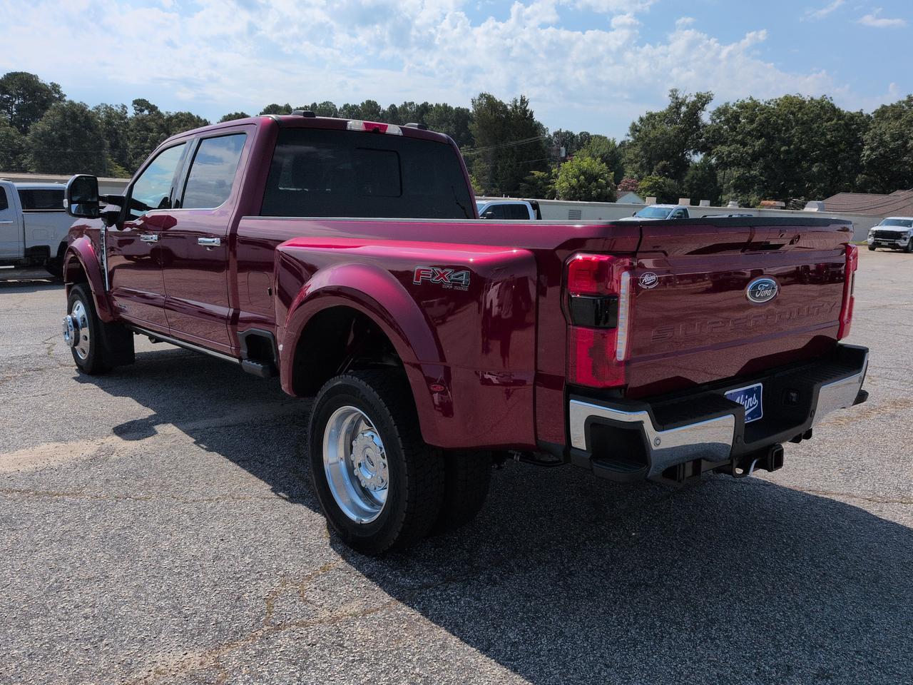 2026 Ford Super Duty F-450 DRW Lariat Winder GA