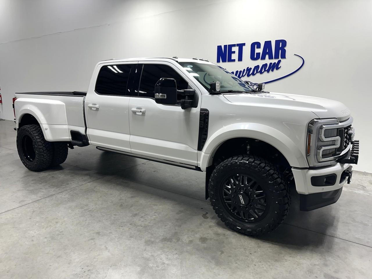 2026 Ford Super Duty F-450 DRW Platinum