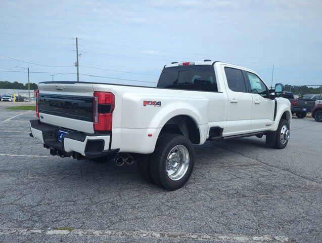 2026 Ford Super Duty F-450 DRW Platinum Appleton WI