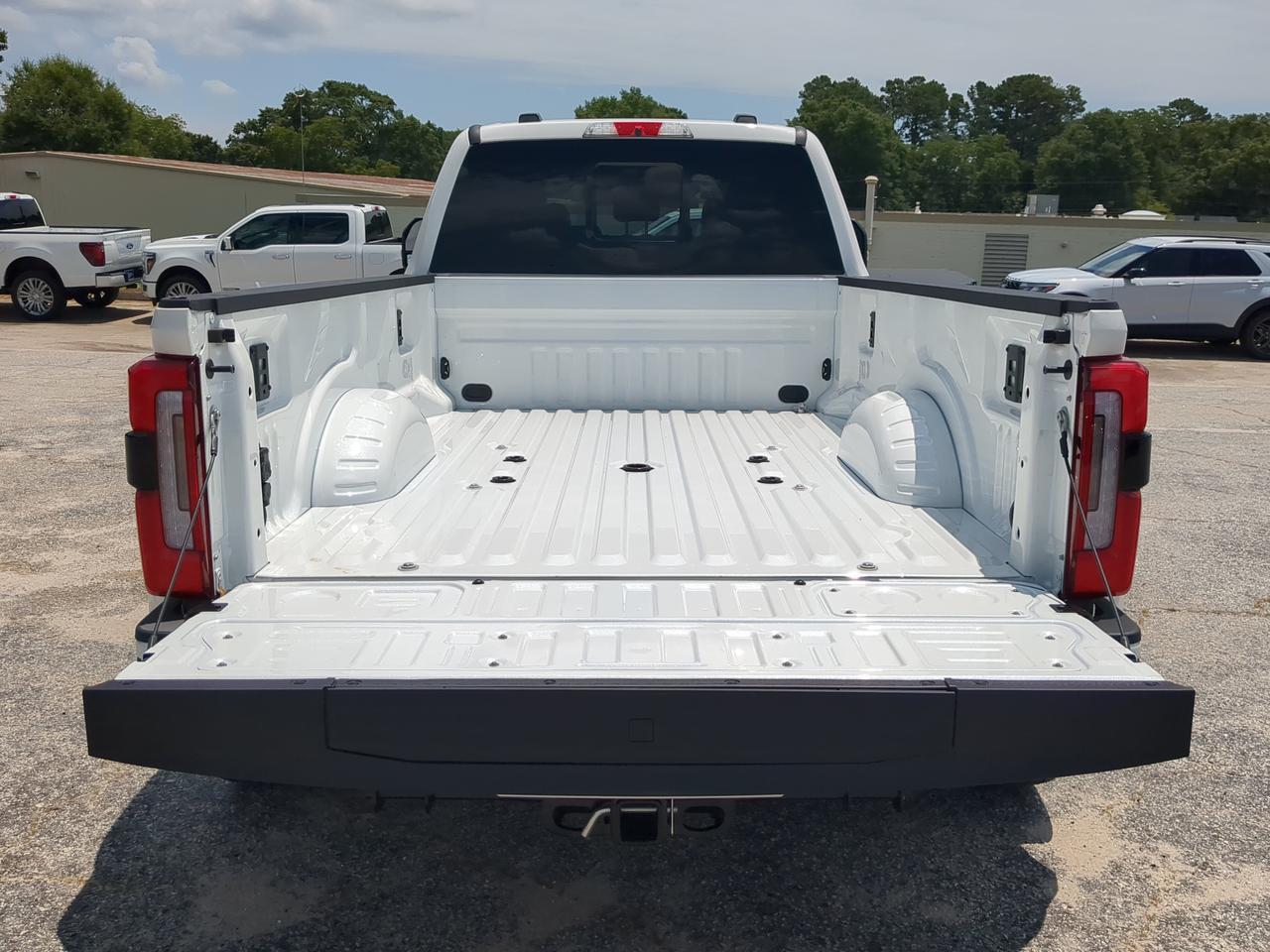 2026 Ford Super Duty F-450 DRW Platinum Appleton WI