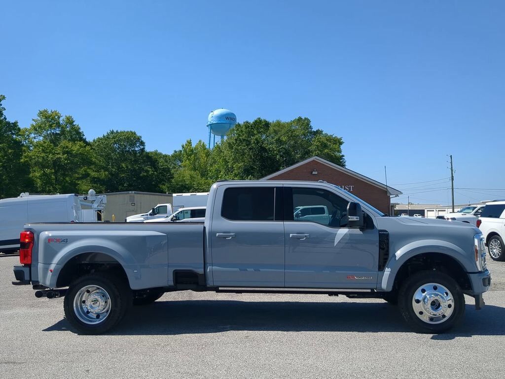 2026 Ford Super Duty F-450 DRW Platinum Appleton WI