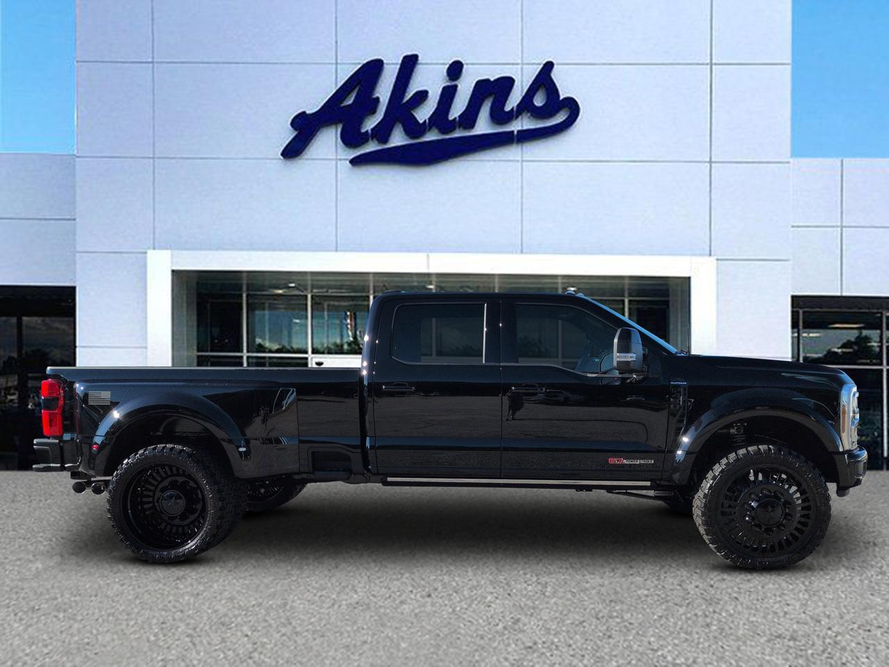 2026 Ford Super Duty F-450 DRW Platinum Appleton WI