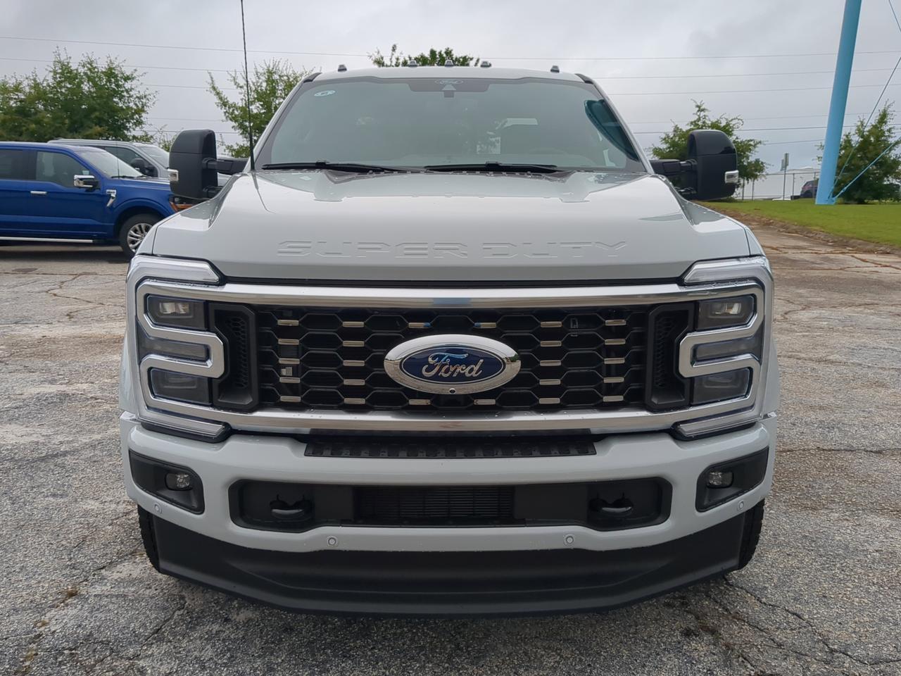 2026 Ford Super Duty F-450 DRW Platinum Appleton WI