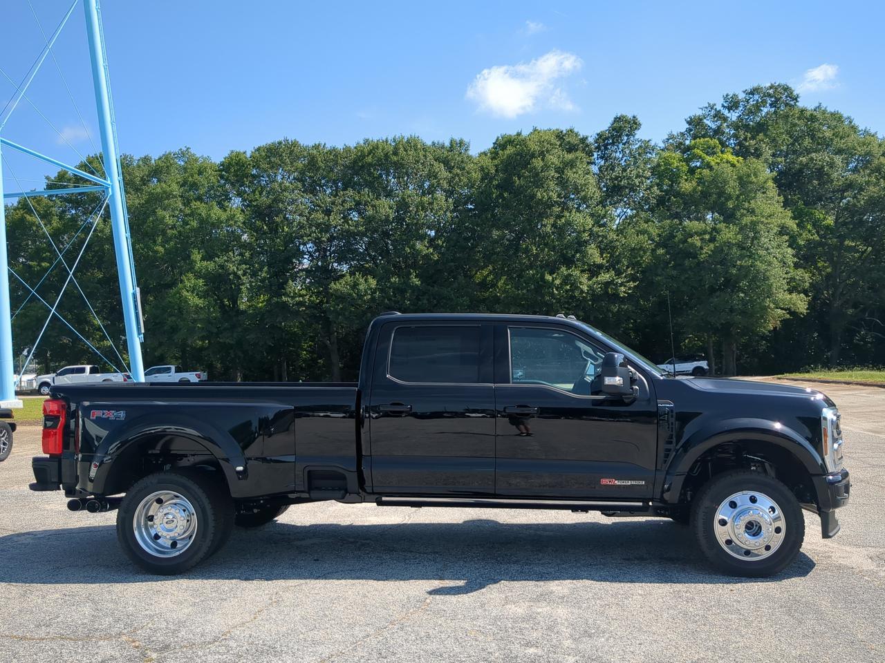 2026 Ford Super Duty F-450 DRW Platinum Appleton WI