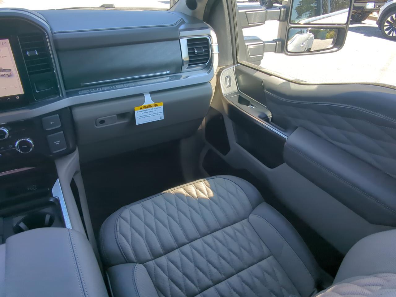 2026 Ford Super Duty F-450 DRW Platinum Plus Appleton WI