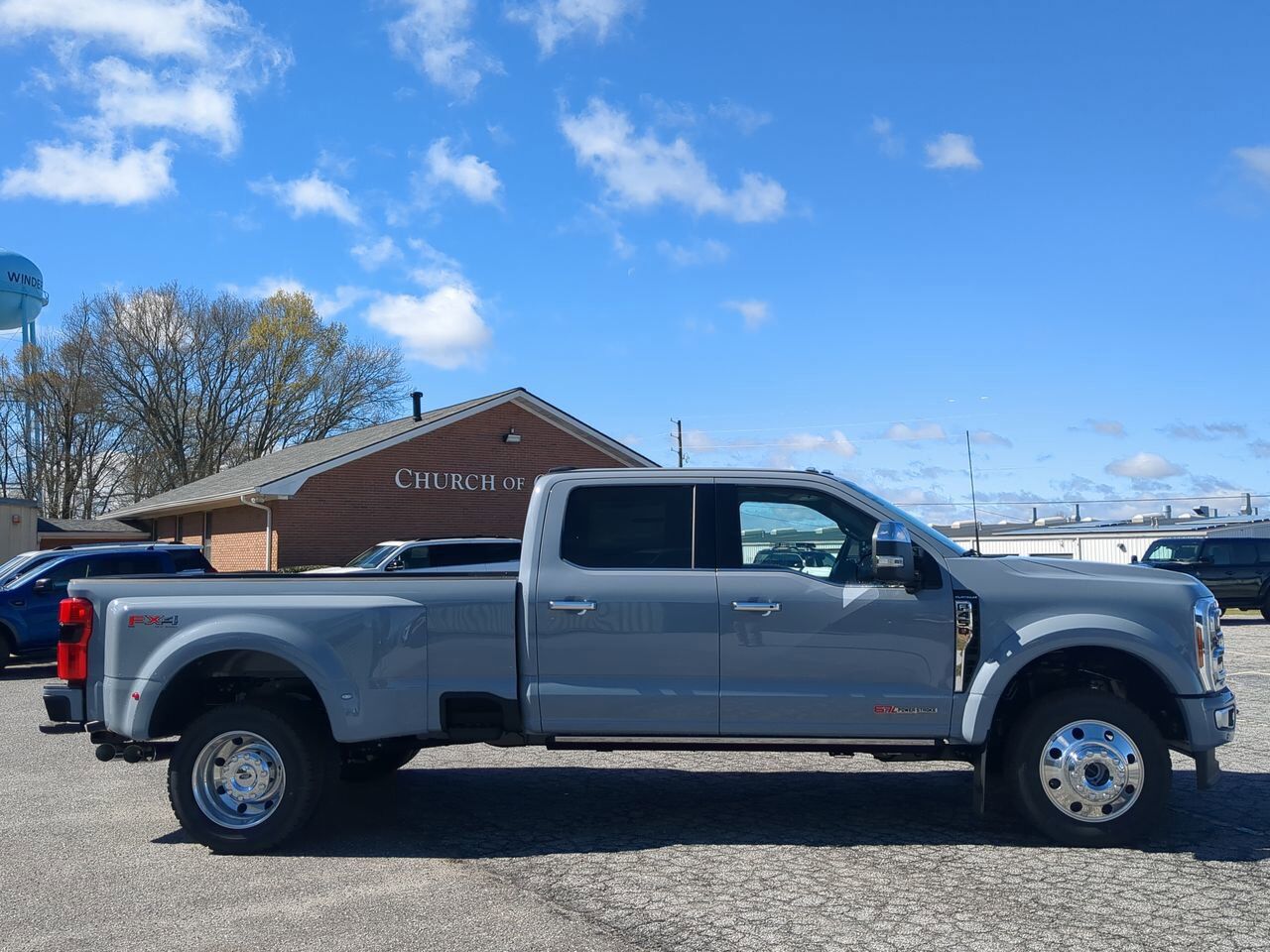 2026 Ford Super Duty F-450 DRW Platinum Plus