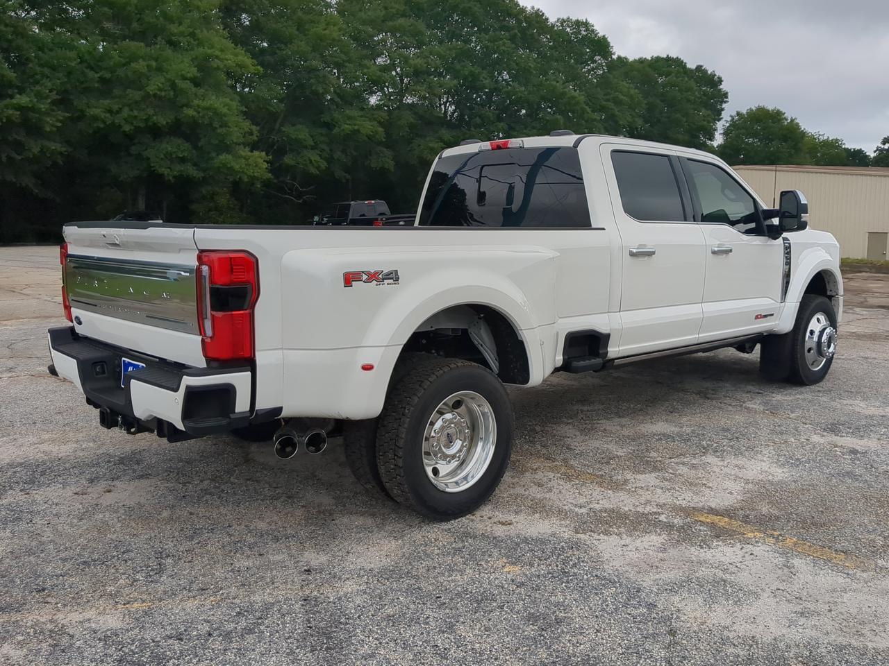 2026 Ford Super Duty F-450 DRW Platinum Plus Winder GA