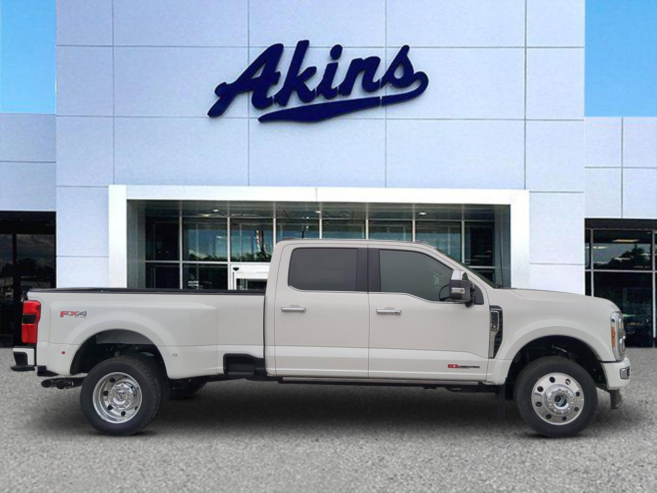 2026 Ford Super Duty F-450 DRW
