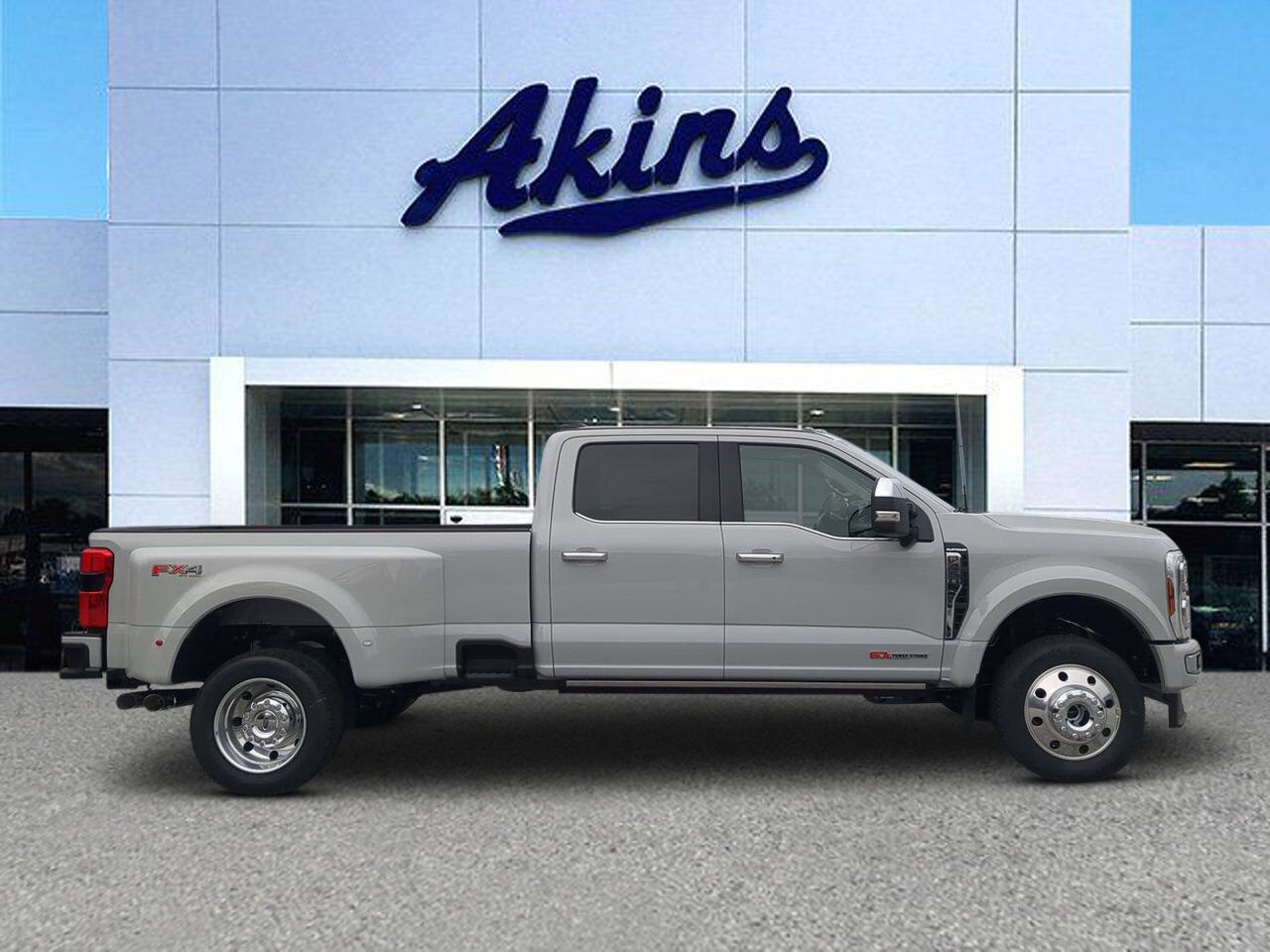 2026 Ford Super Duty F-450 DRW Platinum Plus