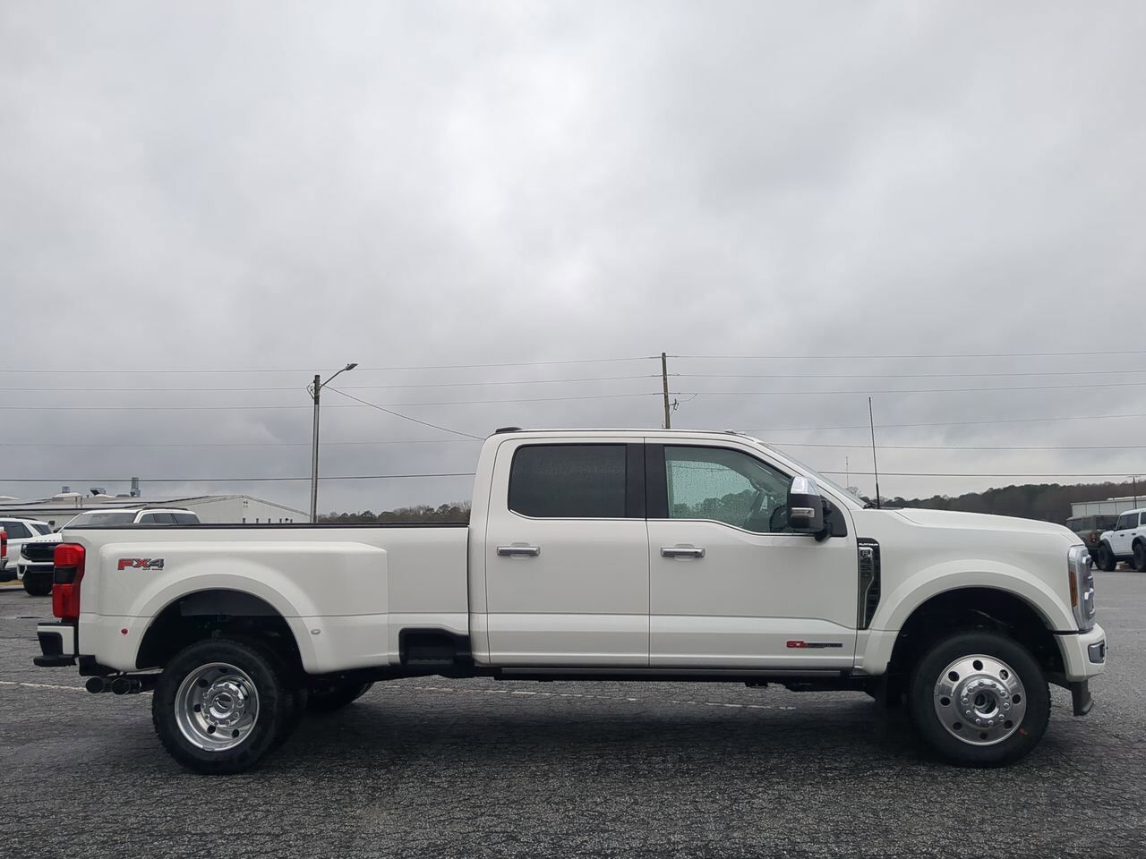 2026 Ford Super Duty F-450 DRW