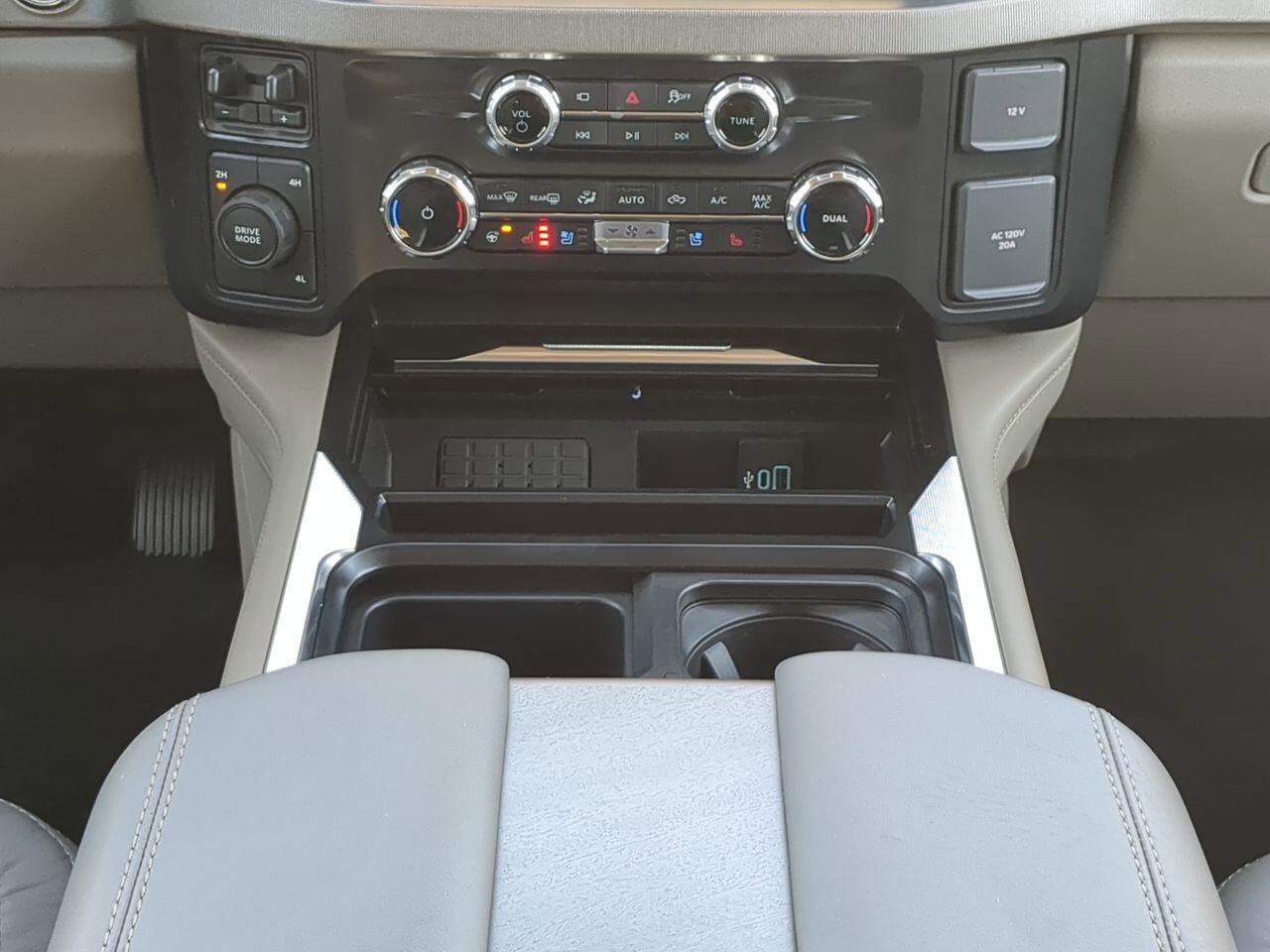 2026 Ford Super Duty F-450 DRW Platinum Plus Winder GA