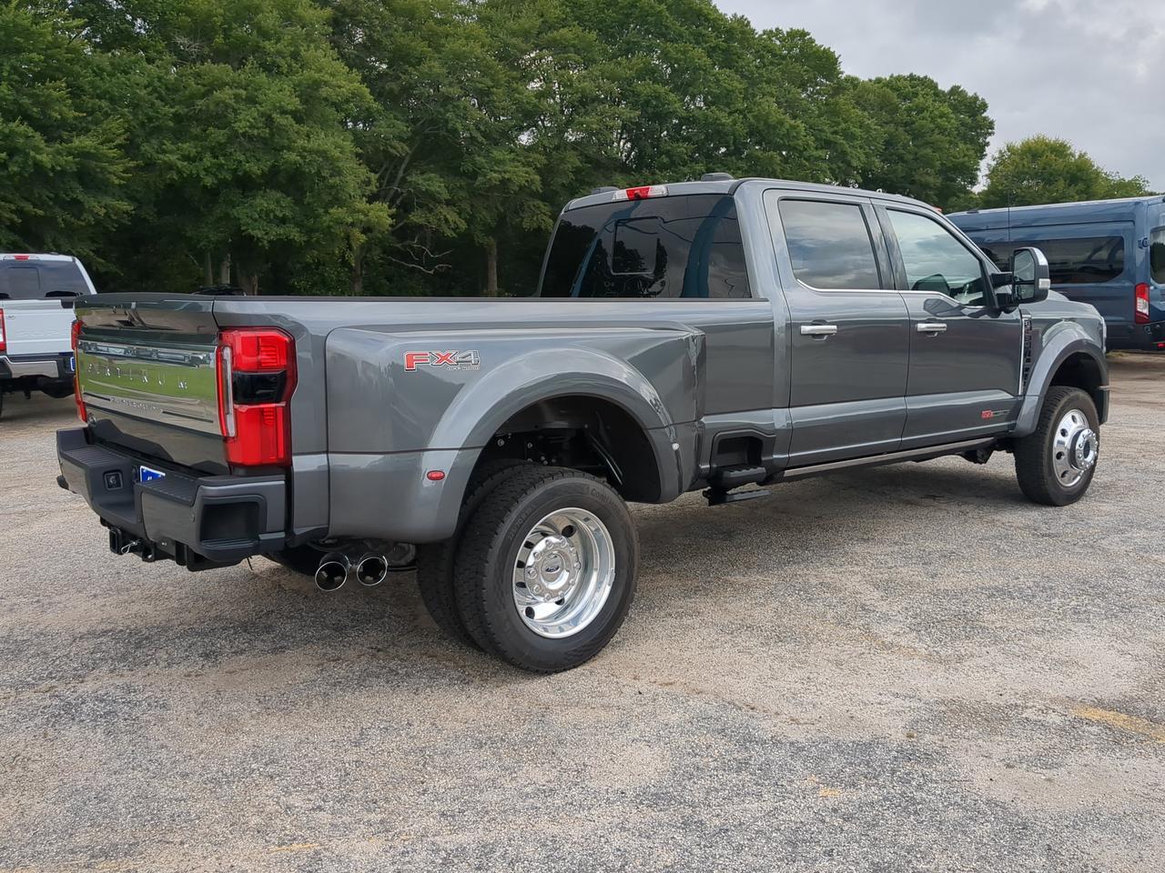 2026 Ford Super Duty F-450 DRW Platinum Plus Winder GA
