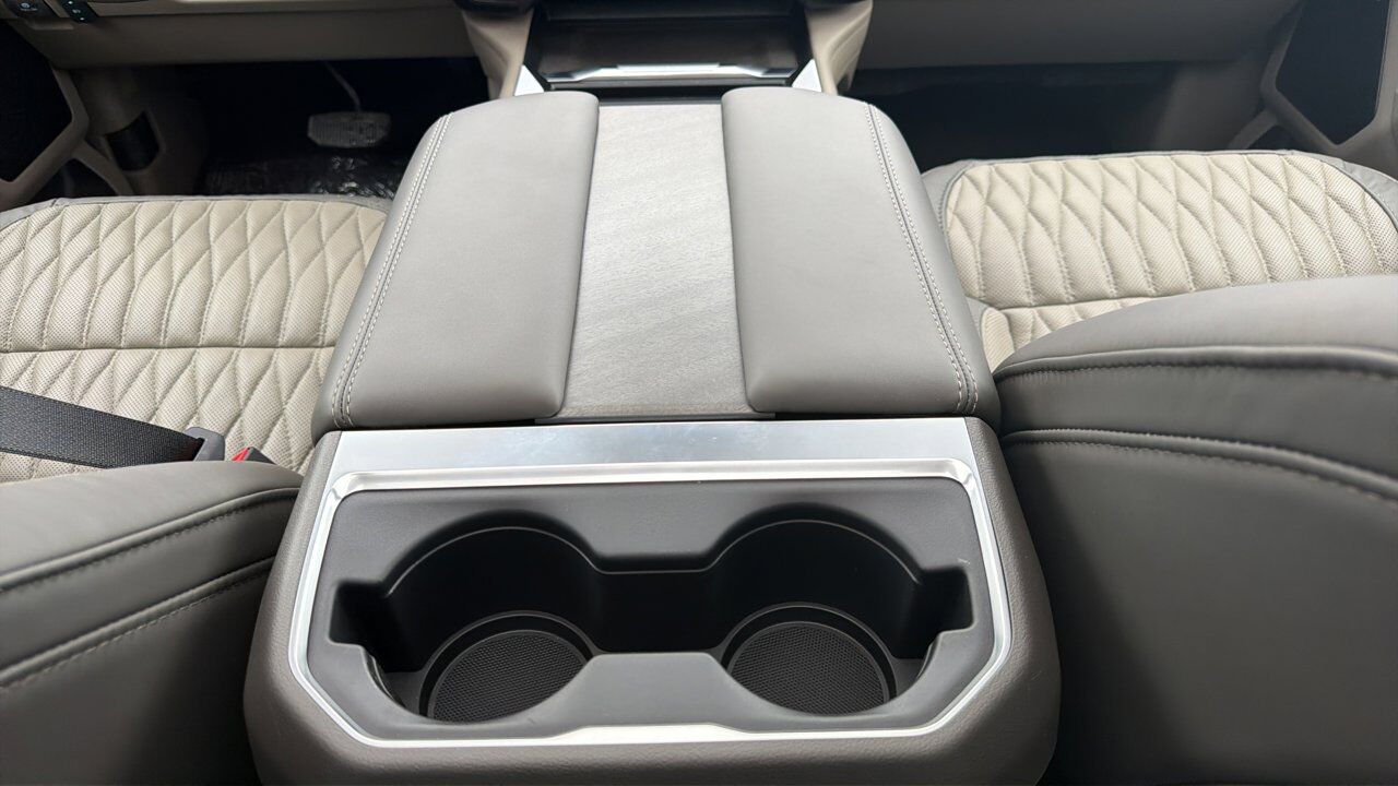 2026 Ford Super Duty F-450 DRW Platinum Sherwood Park AB