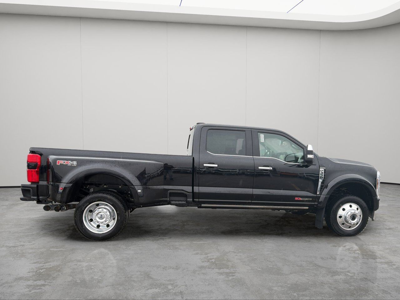 2026 Ford Super Duty F-450 DRW Platinum Sherwood Park AB