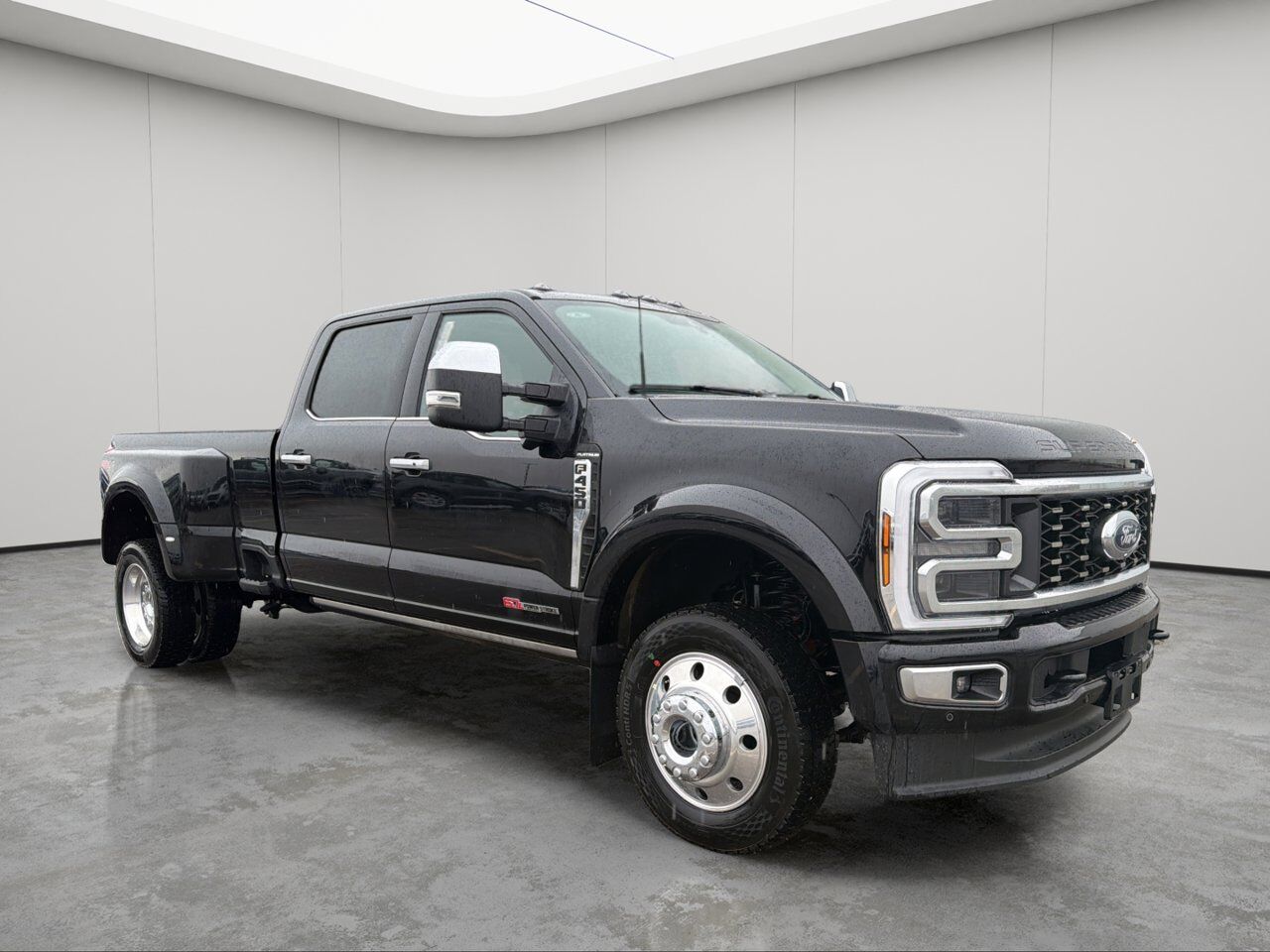 2026 Ford Super Duty F-450 DRW Platinum