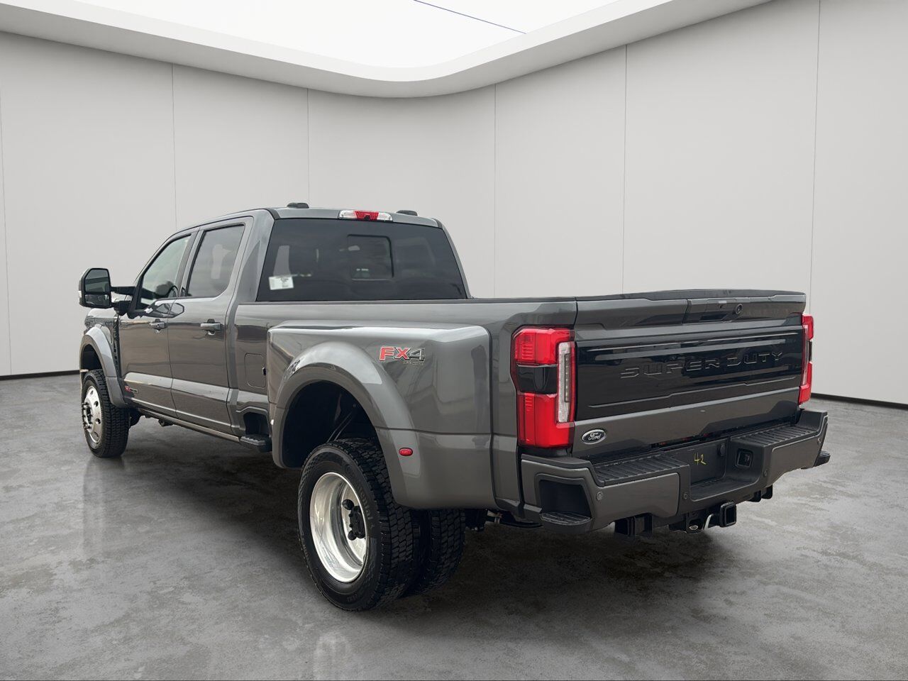 2026 Ford Super Duty F-450 DRW Platinum Sherwood Park AB