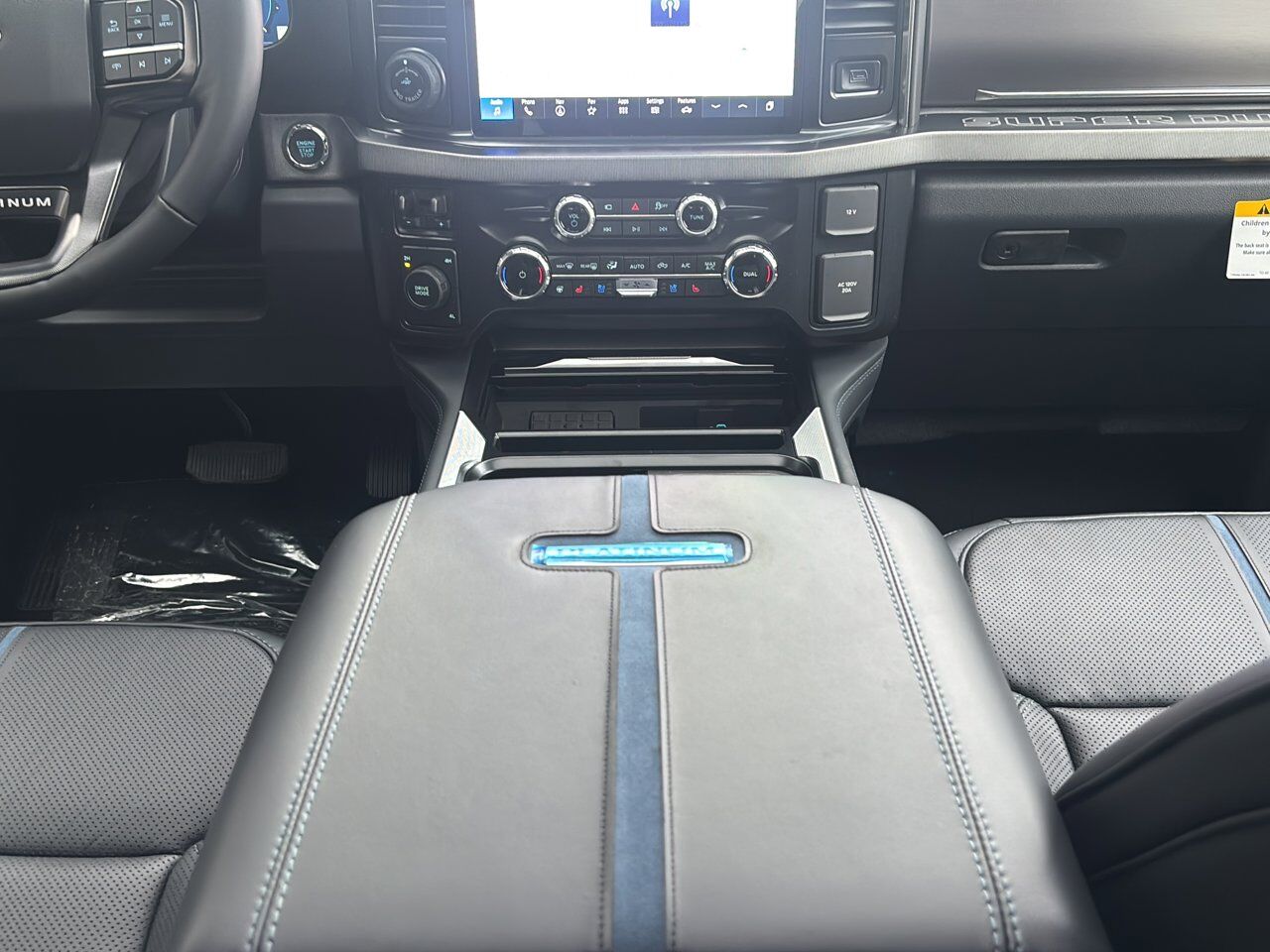 2026 Ford Super Duty F-450 DRW Platinum Sherwood Park AB