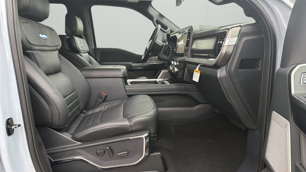 2026 Ford Super Duty F-450 DRW Platinum Sherwood Park AB