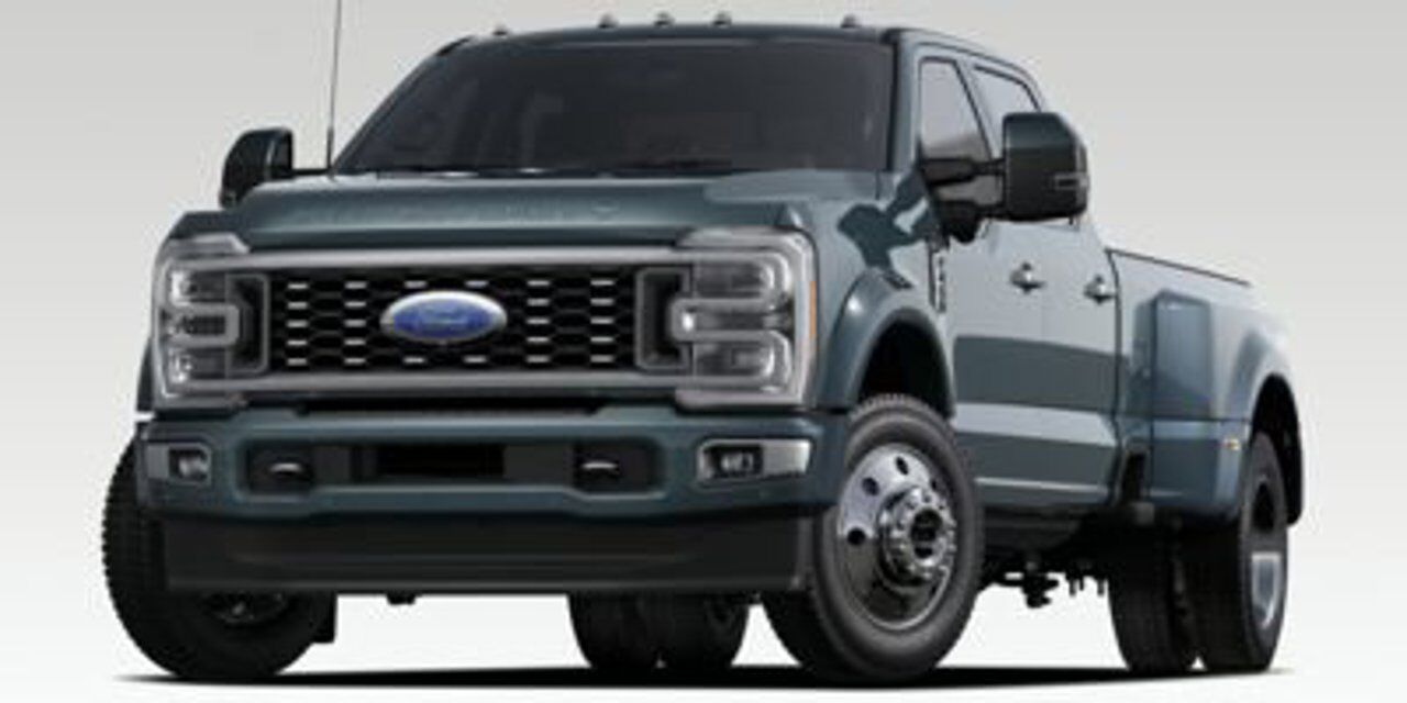 2026 Ford Super Duty F-450 DRW Platinum