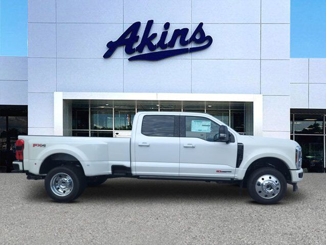 2026 Ford Super Duty F-450 DRW Platinum Winder GA