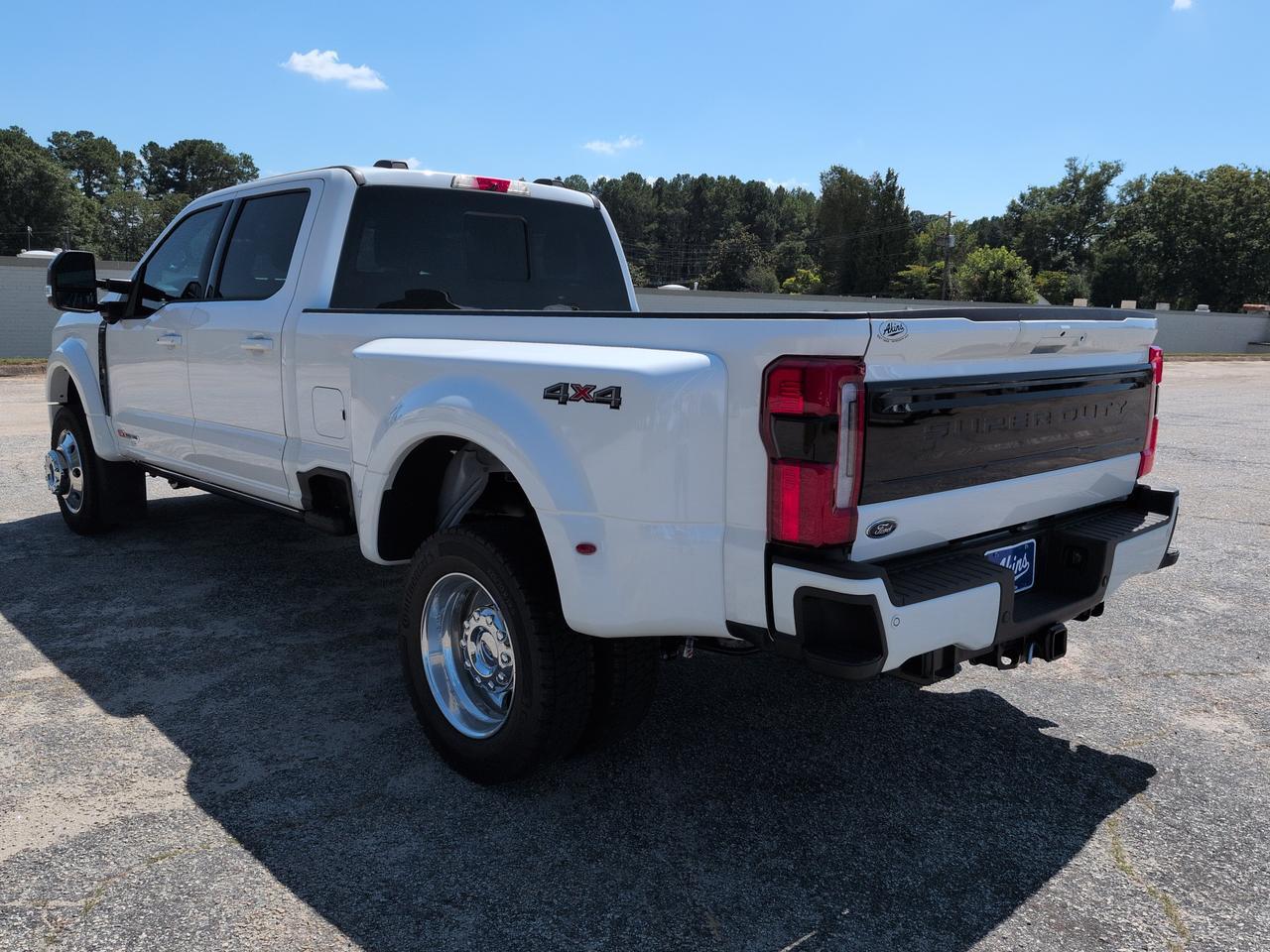 2026 Ford Super Duty F-450 DRW Platinum Winder GA