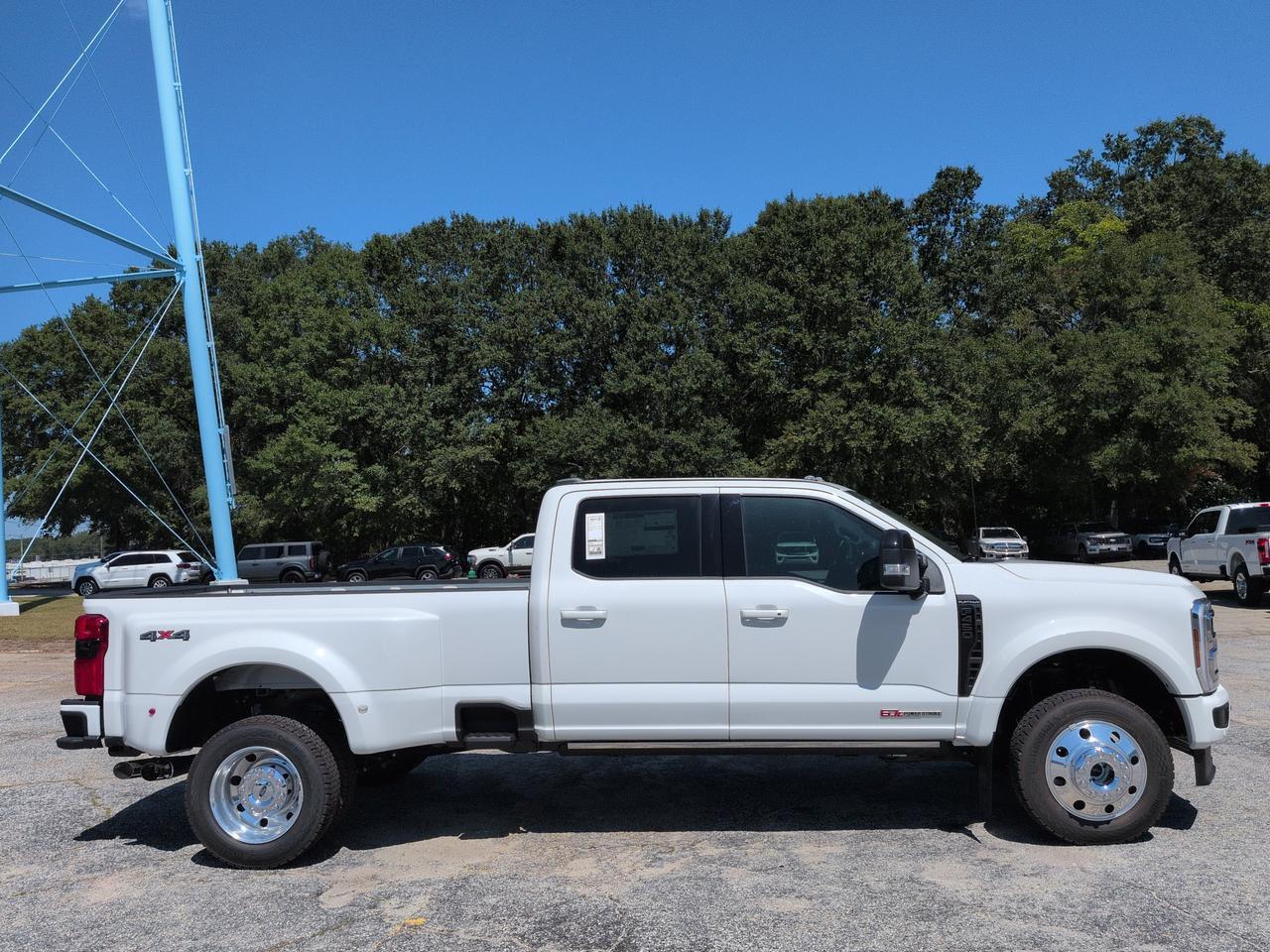 2026 Ford Super Duty F-450 DRW