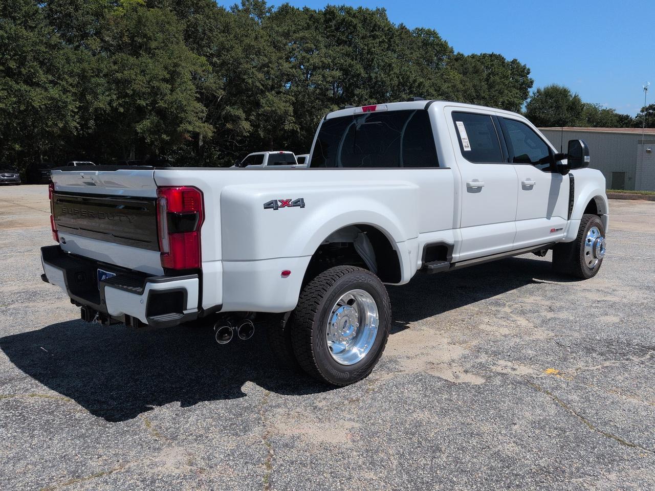 2026 Ford Super Duty F-450 DRW Platinum Winder GA