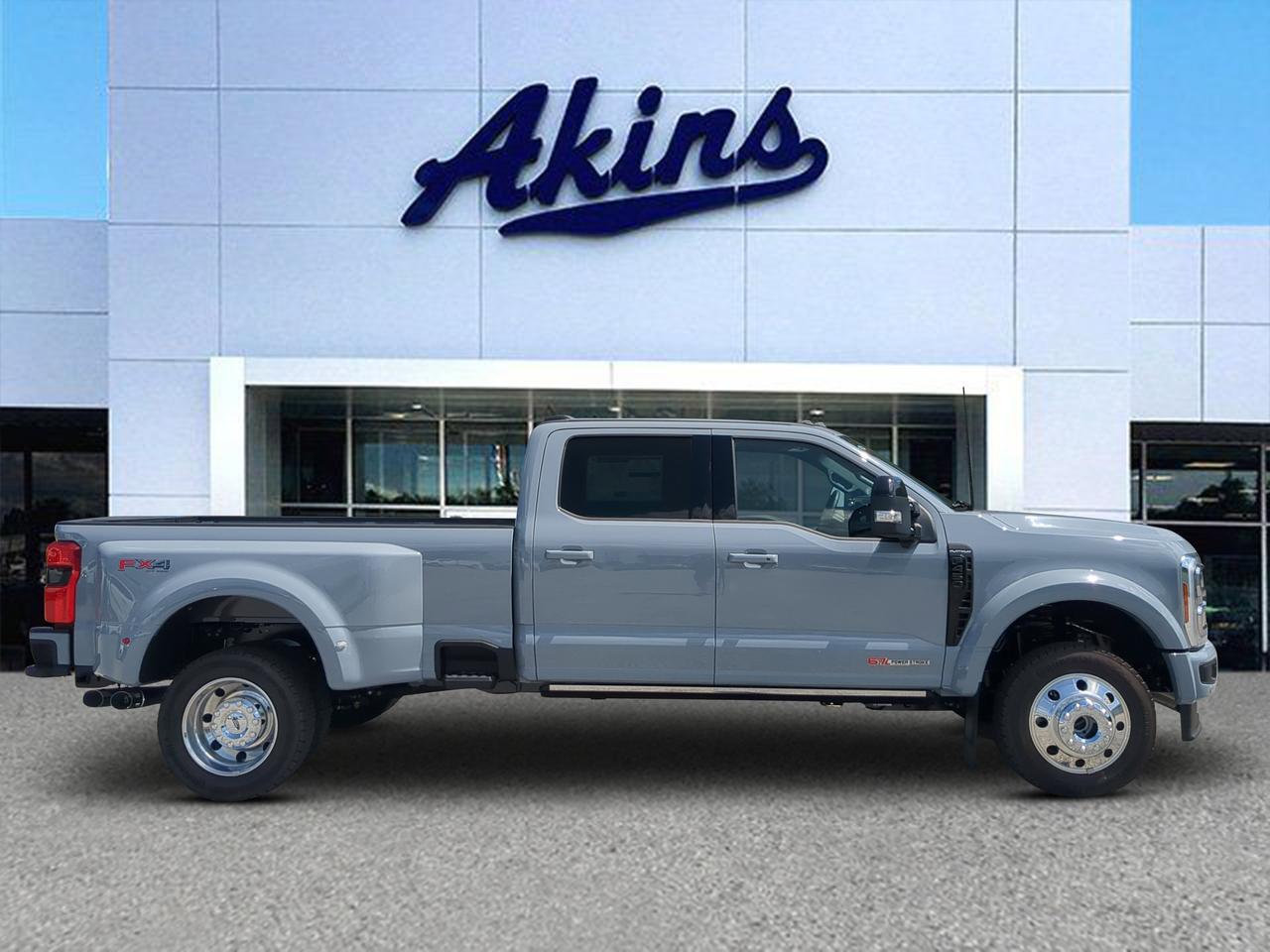 2026 Ford Super Duty F-450 DRW