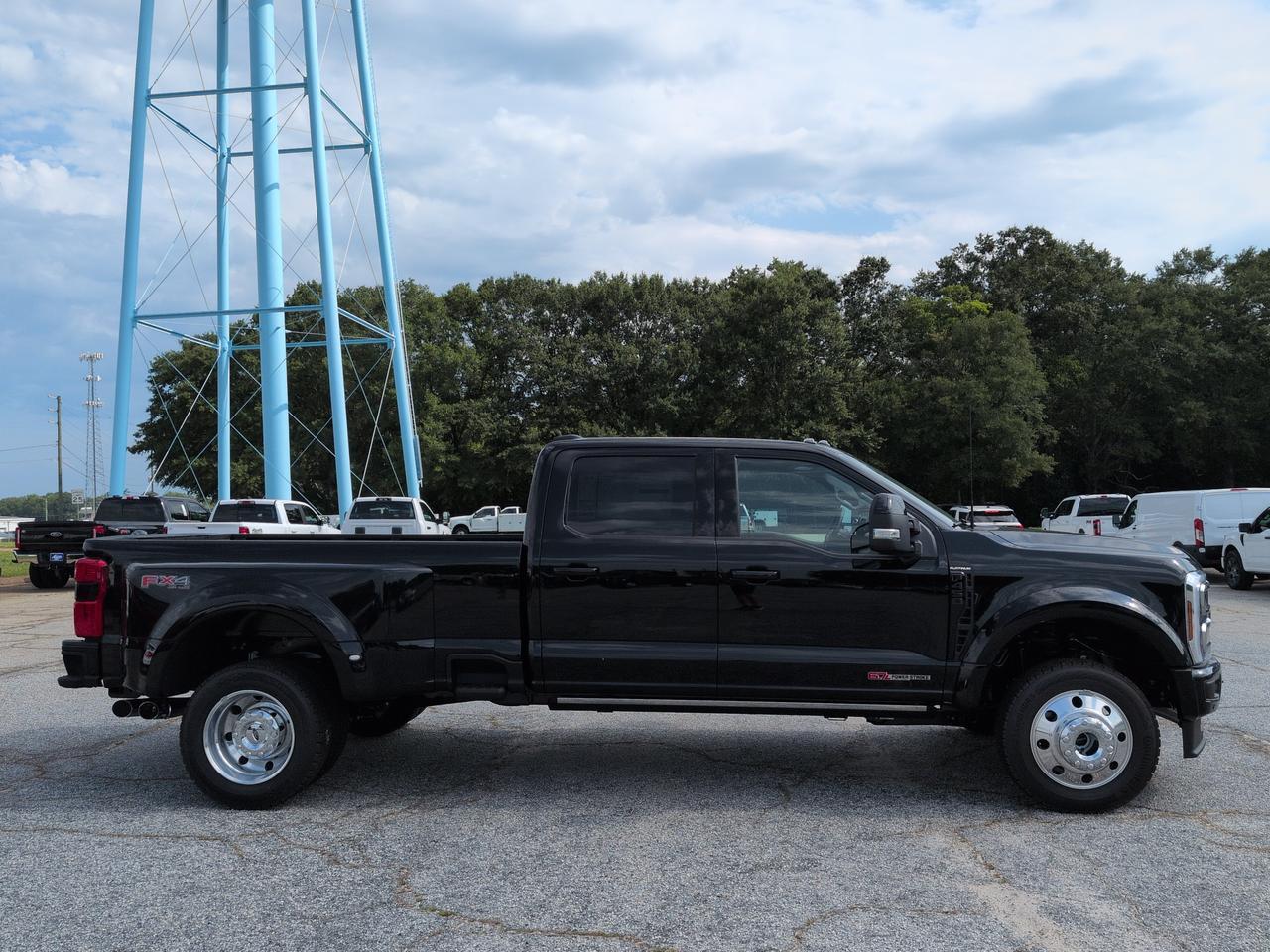 2026 Ford Super Duty F-450 DRW Platinum Winder GA