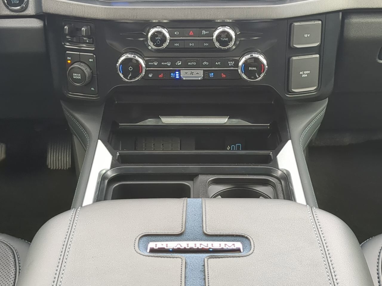 2026 Ford Super Duty F-450 DRW Platinum Winder GA