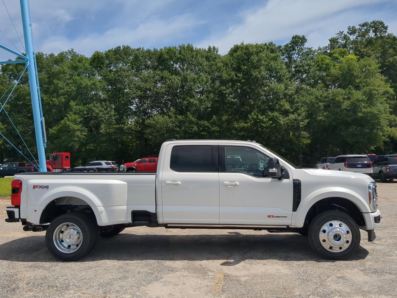 2026 Ford Super Duty F-450 DRW