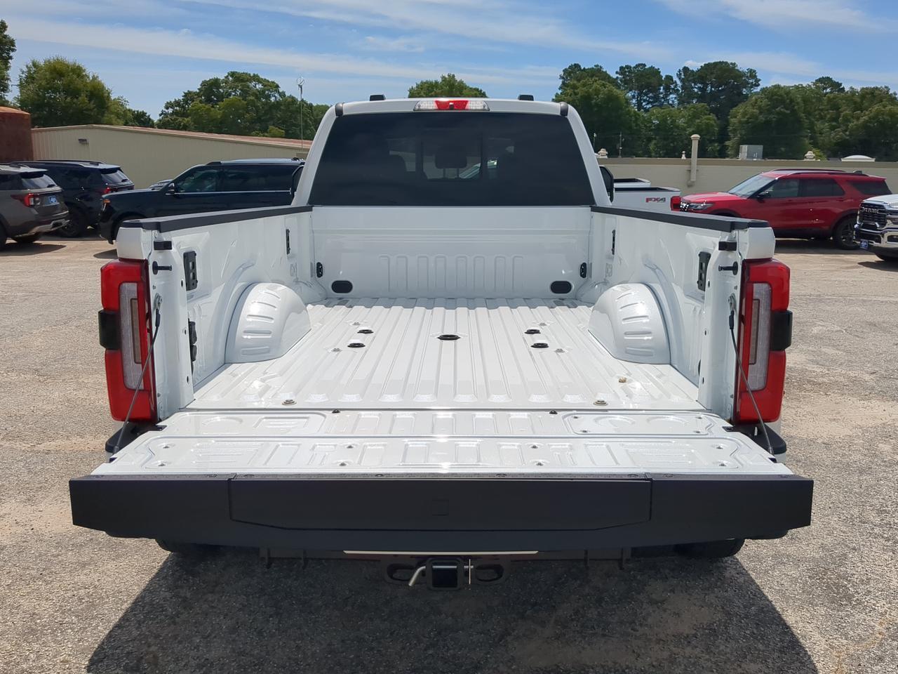 2026 Ford Super Duty F-450 DRW Platinum Winder GA