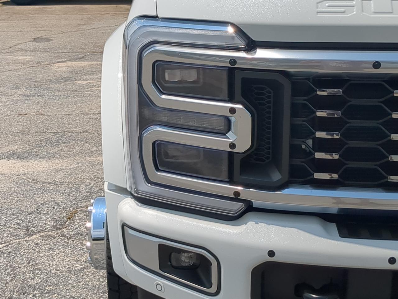 2026 Ford Super Duty F-450 DRW Platinum Winder GA