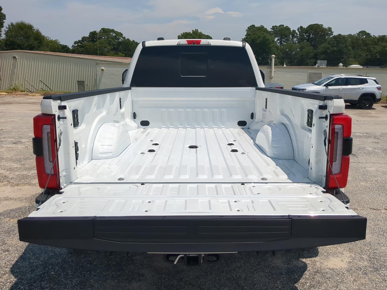 2026 Ford Super Duty F-450 DRW Platinum Winder GA