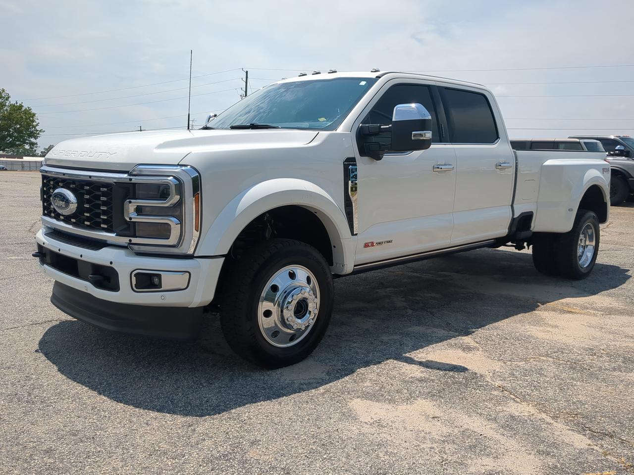 2026 Ford Super Duty F-450 DRW Platinum Winder GA