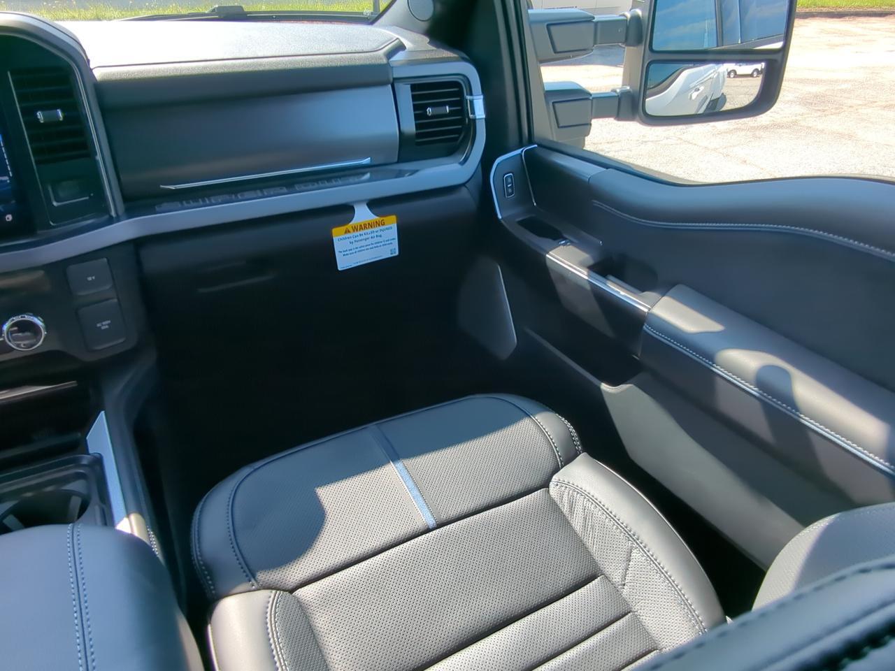 2026 Ford Super Duty F-450 DRW Platinum Winder GA