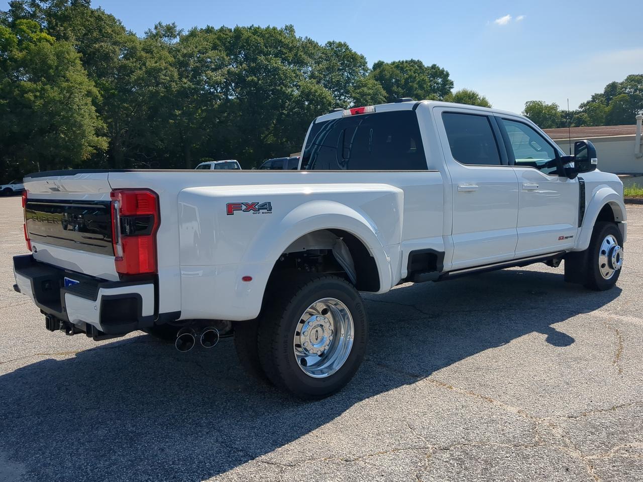 2026 Ford Super Duty F-450 DRW Platinum Winder GA