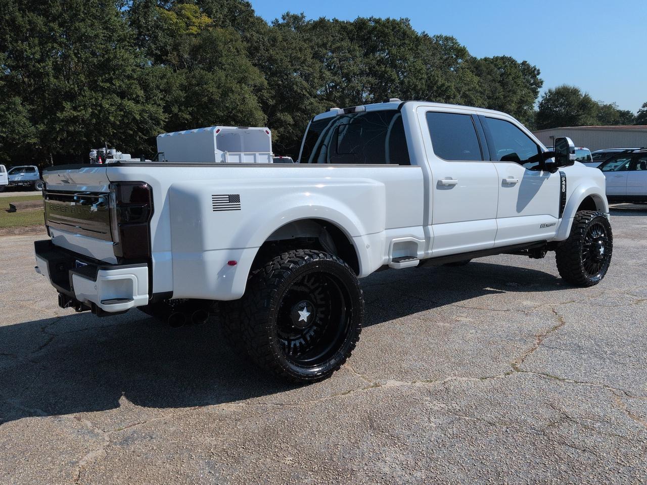 2026 Ford Super Duty F-450 DRW Platinum Winder GA
