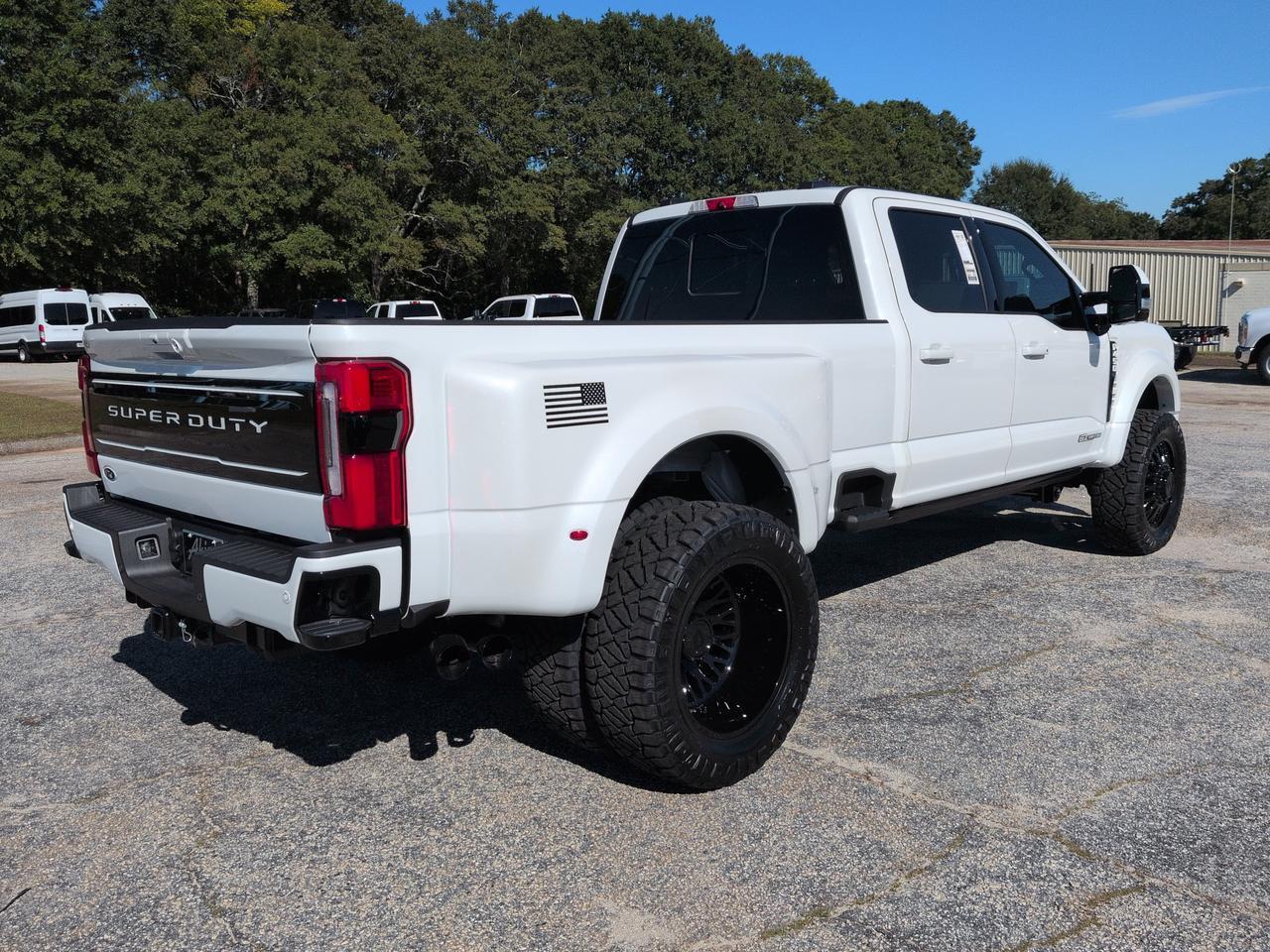 2026 Ford Super Duty F-450 DRW Platinum Winder GA