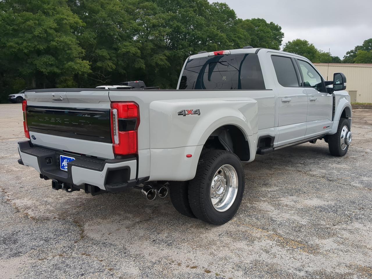 2026 Ford Super Duty F-450 DRW Platinum Winder GA
