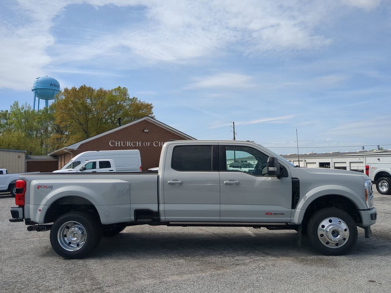 2026 Ford Super Duty F-450 DRW Platinum