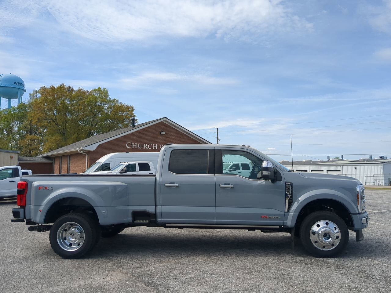 2026 Ford Super Duty F-450 DRW Platinum