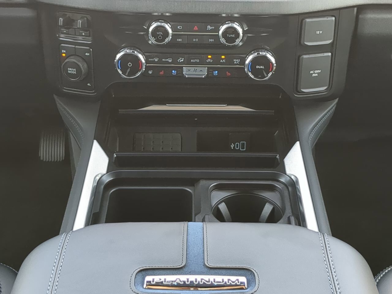 2026 Ford Super Duty F-450 DRW Platinum Winder GA