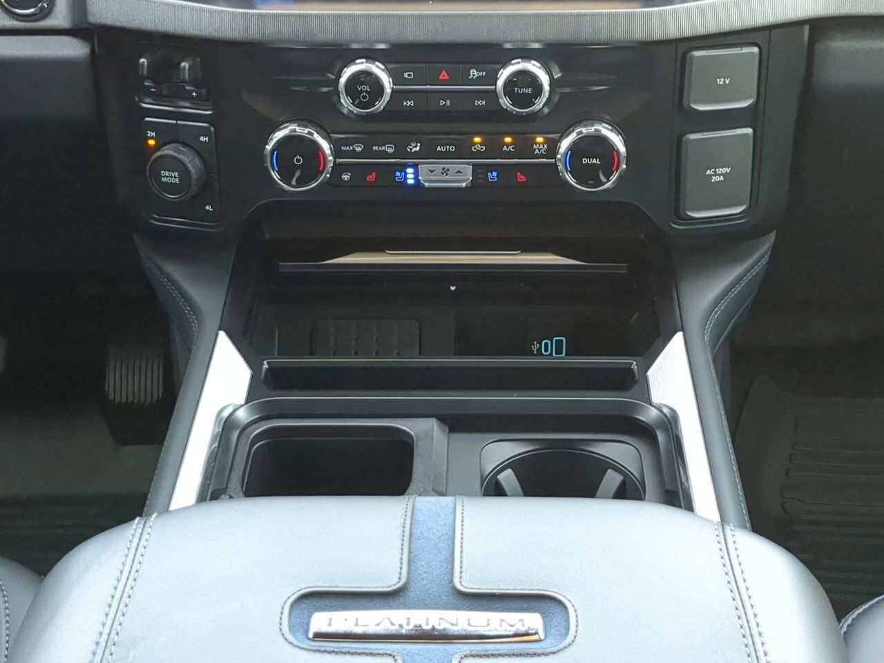 2026 Ford Super Duty F-450 DRW Platinum Winder GA