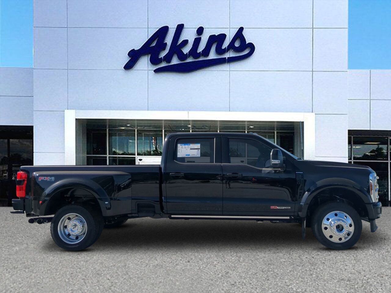 2026 Ford Super Duty F-450 DRW Platinum