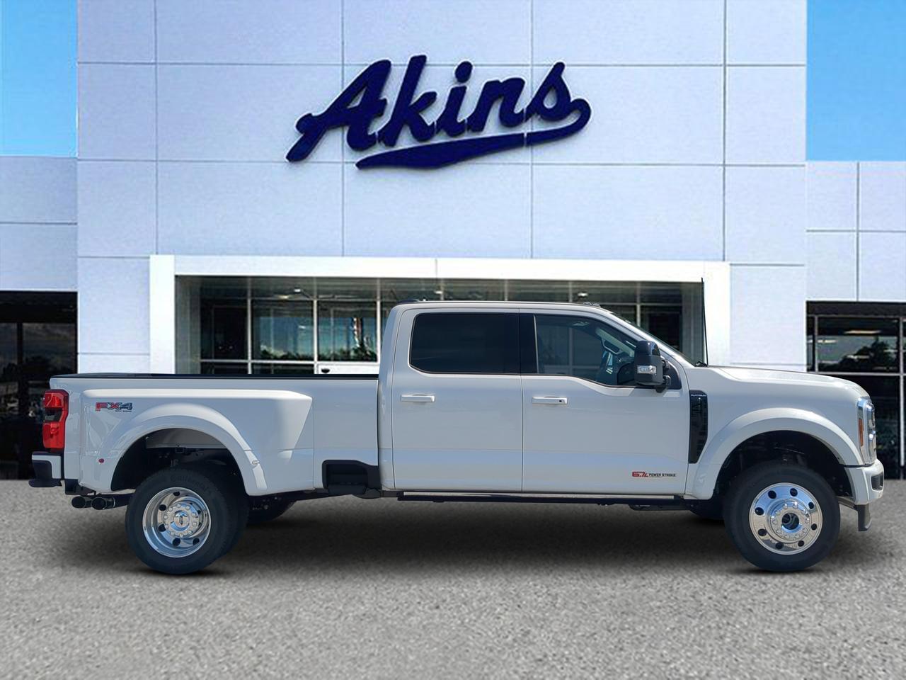 2026 Ford Super Duty F-450 DRW